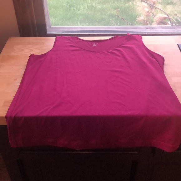 3 Woman’s Worthington Tank Tops - Picture 2 of 7